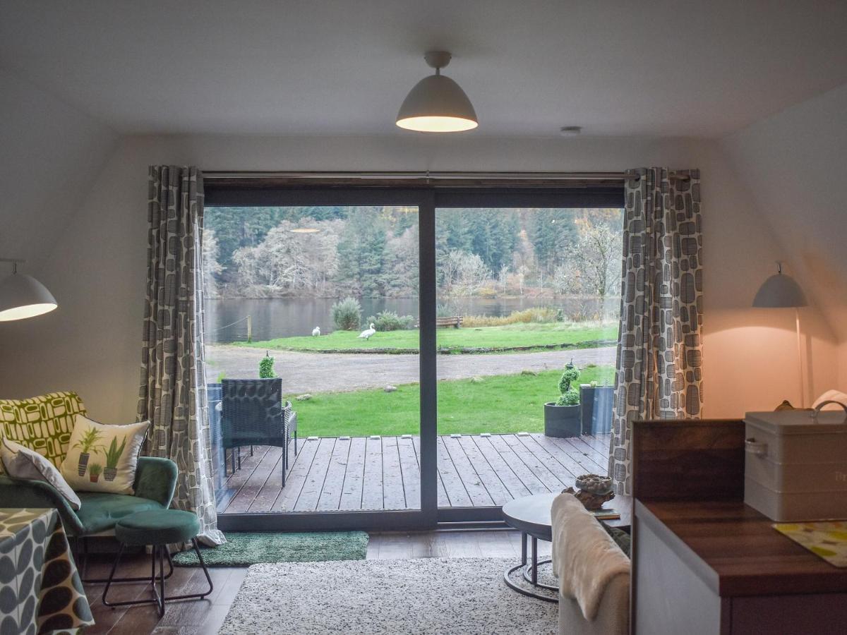 Pine Needle Lodge Kilfinnan Екстериор снимка